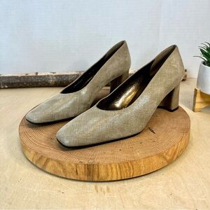 NWOB Stuart Weitzman | Tan Patterned Leather Nubuck Pumps Size 8.5B